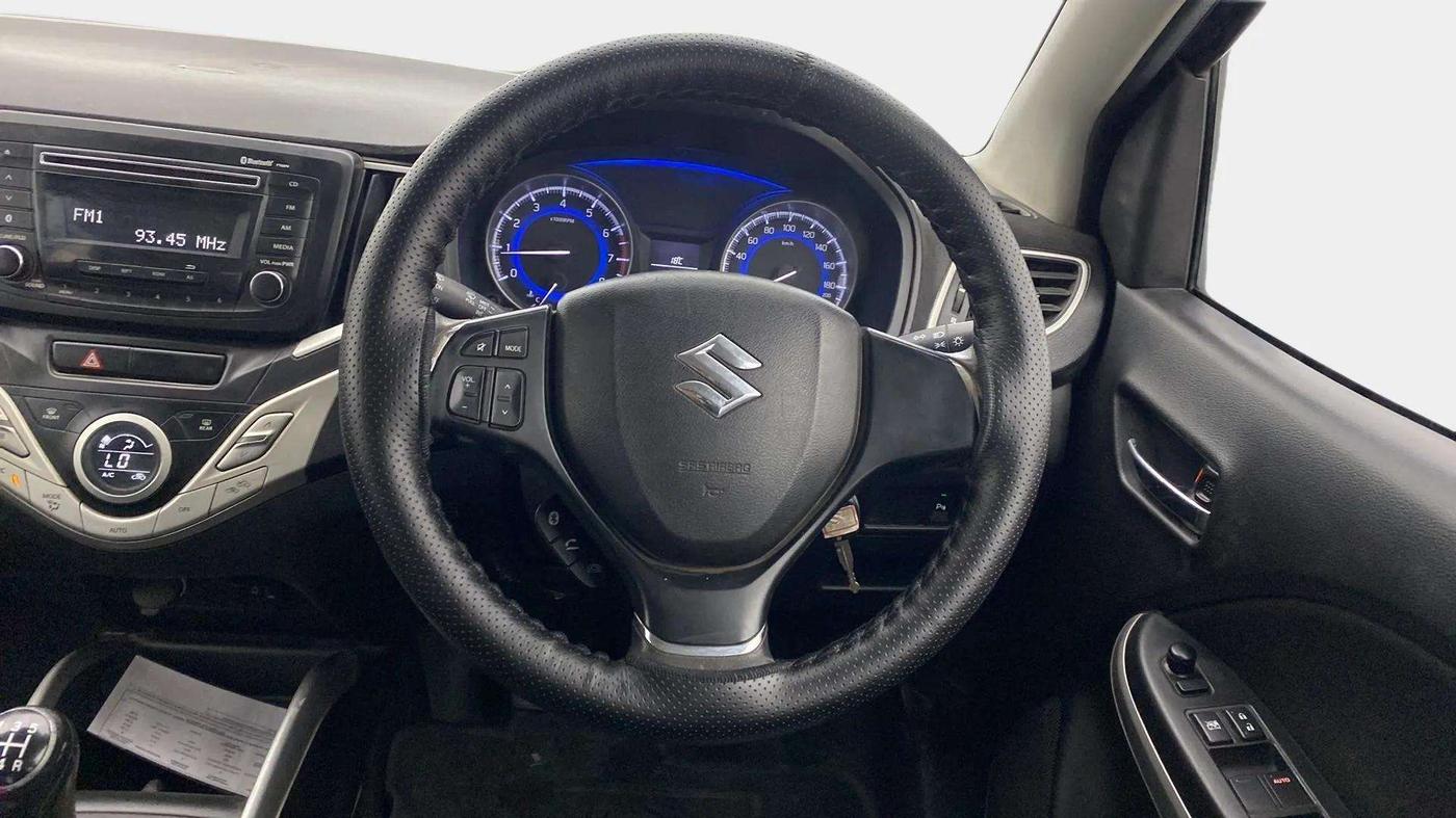 2017 Maruti Baleno DELTA PETROL 1.2, Petrol, Manual, 1,17,045 km, Steering Wheel Close Up