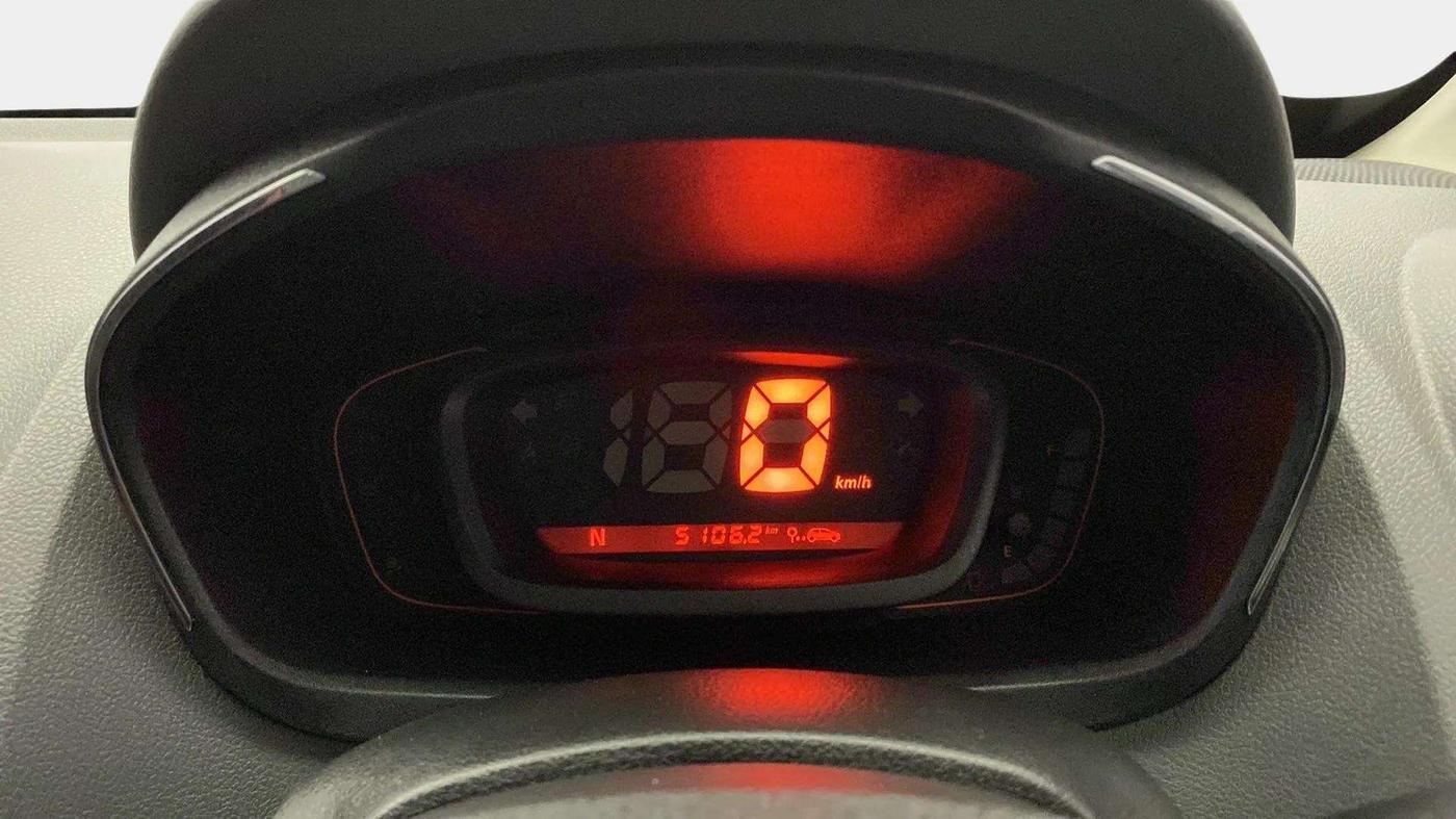 2018 Renault Kwid RXT 1.0 AMT (O), Petrol, Automatic, 38,152 km, Odometer Image