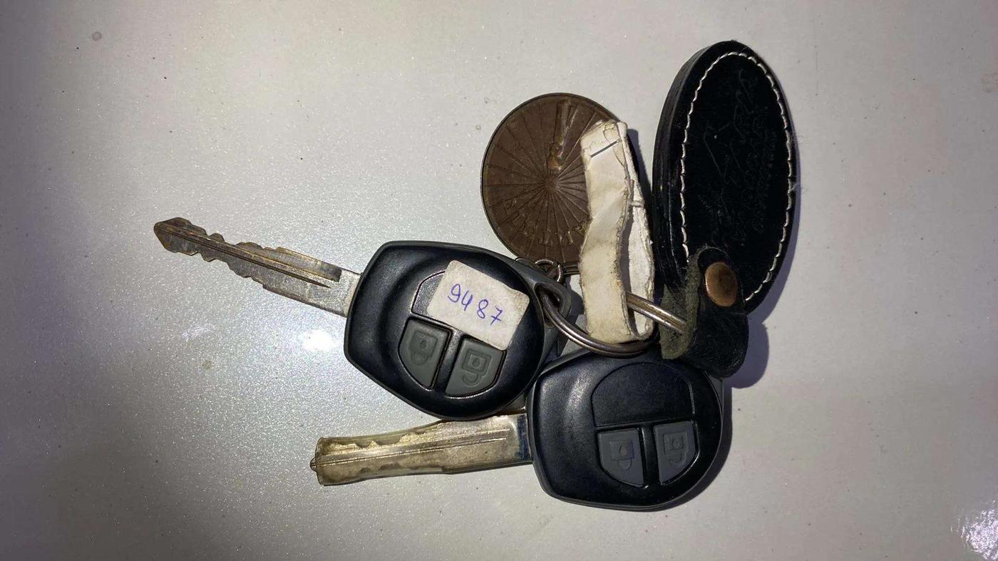 2016 Maruti Swift Dzire VXI, Petrol, Manual, 91,351 km, Key Close Up