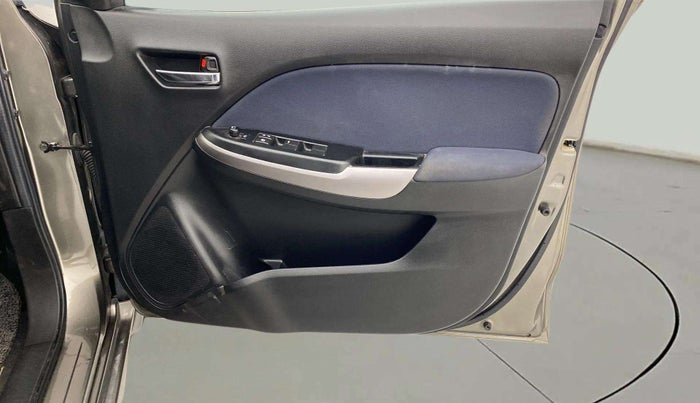 2021 Maruti Baleno DELTA PETROL 1.2, Petrol, Manual, 31,870 km, Driver Side Door Panels Control