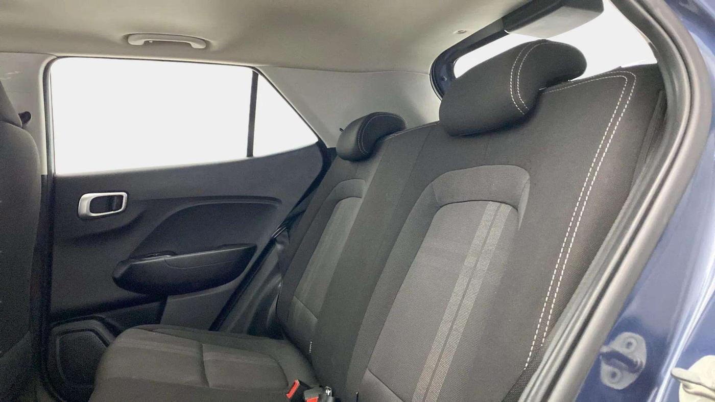 2020 Hyundai VENUE SX PLUS 1.0 TURBO DCT, Petrol, Automatic, 43,584 km, Right Side Rear Door Cabin