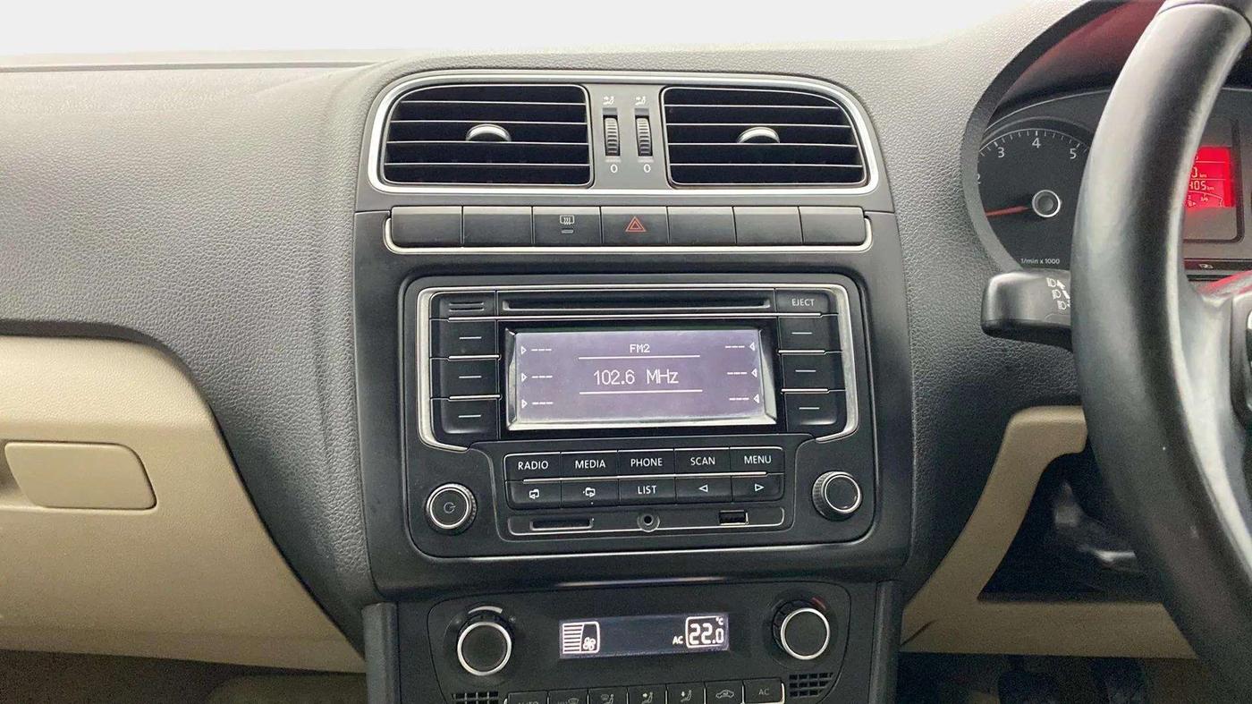 2013 Volkswagen Polo HIGHLINE1.2L, Petrol, Manual, 62,219 km, Air Conditioner