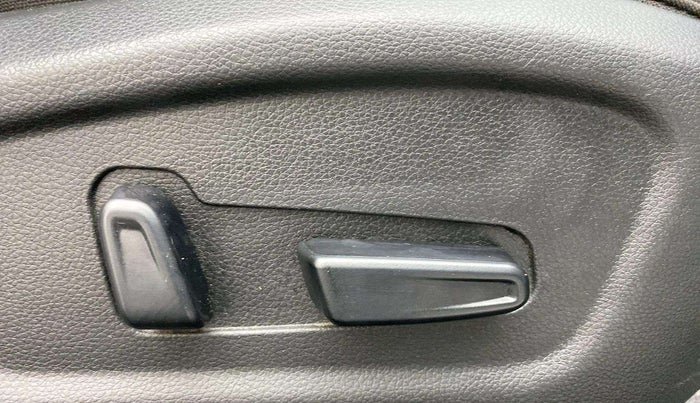 2022 KIA SELTOS GTX PLUS DCT 1.4 PETROL, Petrol, Automatic, 25,085 km, Driver Side Adjustment Panel