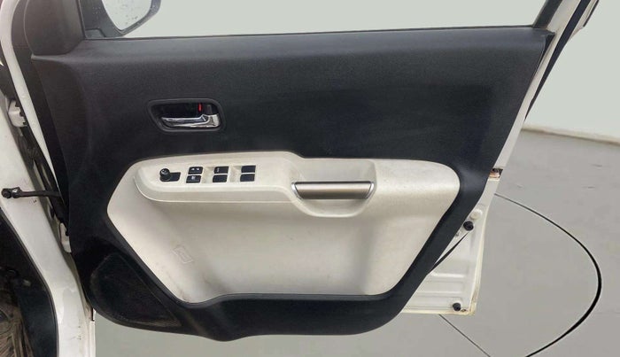 2017 Maruti IGNIS DELTA 1.2, Petrol, Manual, 55,387 km, Driver Side Door Panels Control