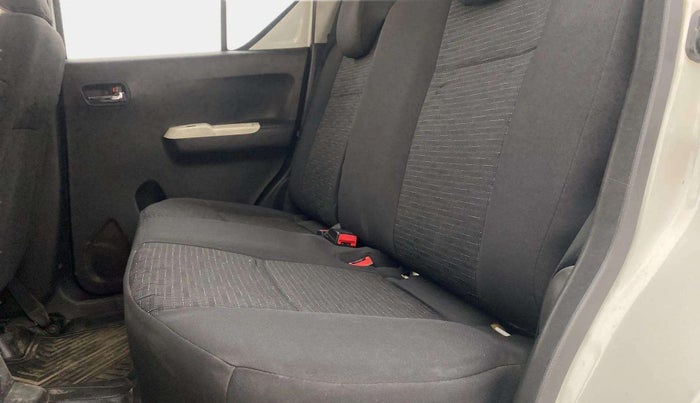 2017 Maruti IGNIS DELTA 1.2, Petrol, Manual, 55,387 km, Right Side Rear Door Cabin