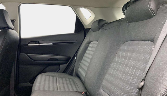 2021 KIA SONET HTK PLUS 1.0 IMT, Petrol, Manual, 65,586 km, Right Side Rear Door Cabin