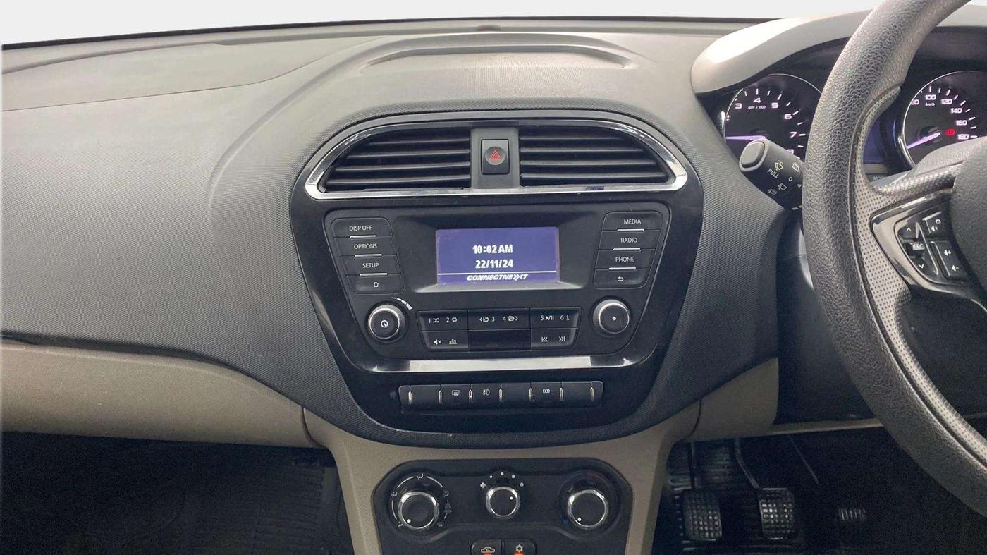 2018 Tata Tiago XZ PETROL, Petrol, Manual, 70,804 km, Air Conditioner