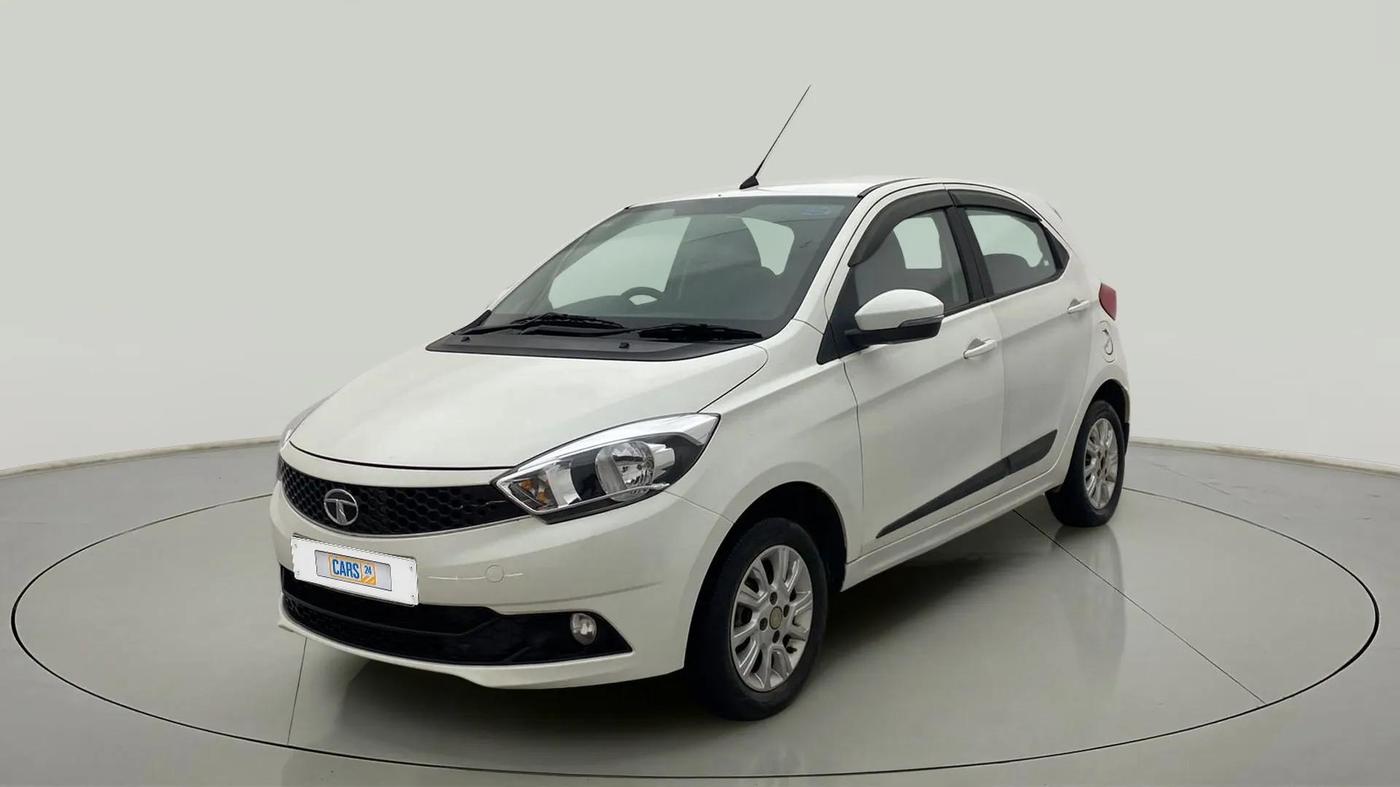 2018 Tata Tiago XZ PETROL, Petrol, Manual, 70,804 km, Left Front Diagonal