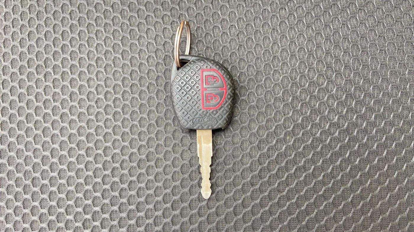 2018 Maruti Dzire VXI, Petrol, Manual, 82,681 km, Key Close Up