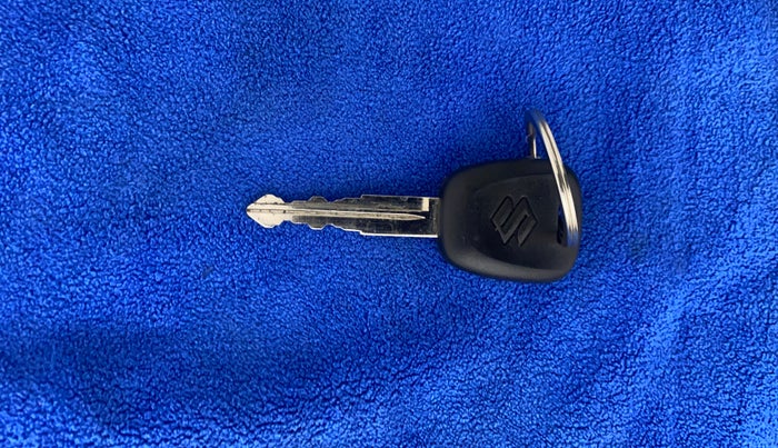 2022 Maruti S PRESSO VXI PLUS AMT, Petrol, Automatic, 2,635 km, Key Close Up