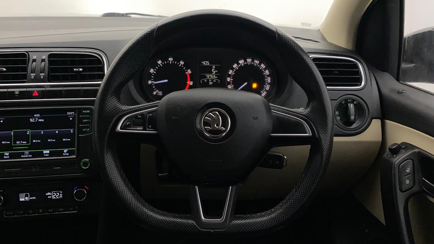2019 Skoda Rapid AMBITION 1.6 MPI MT, Petrol, Manual, 74,318 km, Steering Wheel Close Up