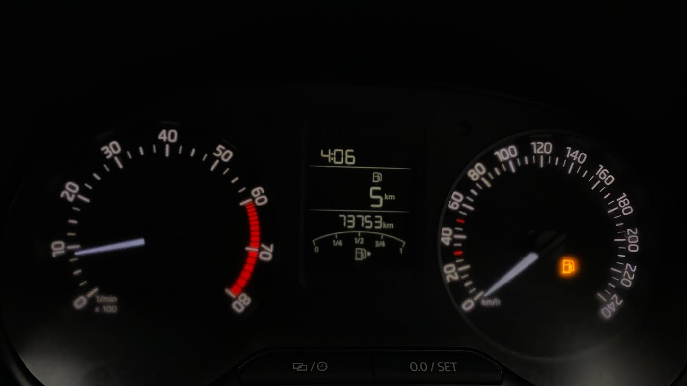 2019 Skoda Rapid AMBITION 1.6 MPI MT, Petrol, Manual, 74,318 km, Odometer Image