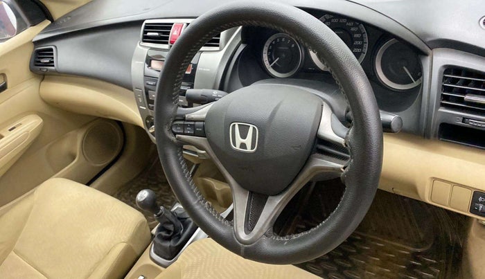 2013 Honda City 1.5L I-VTEC S MT, Petrol, Manual, 18,344 km, Steering wheel - Horn pad has minor damage