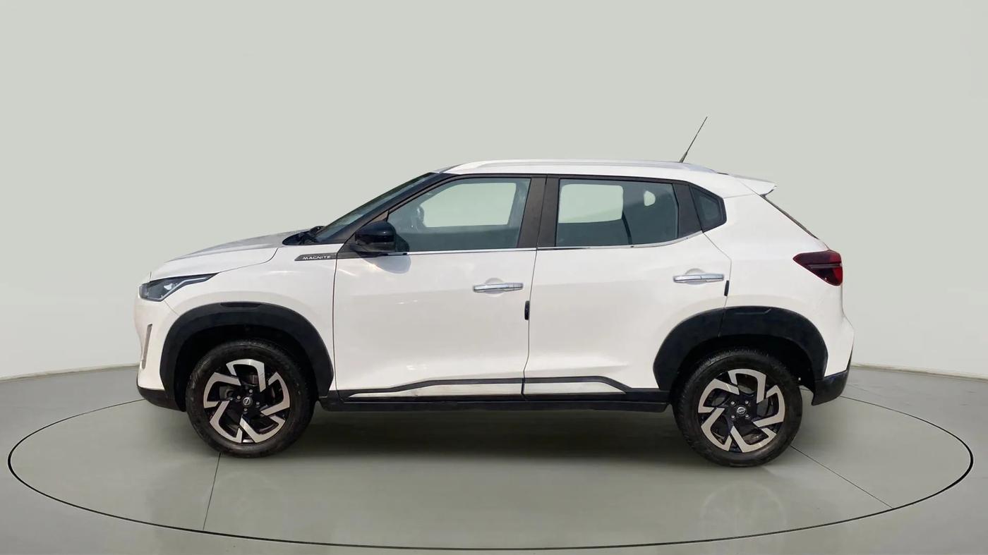 2021 Nissan MAGNITE XV MT, Petrol, Manual, 24,244 km, Left Side