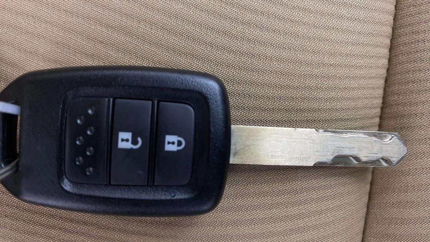2014 Honda City 1.5L I-VTEC V MT, Petrol, Manual, 46,600 km, Key Close Up