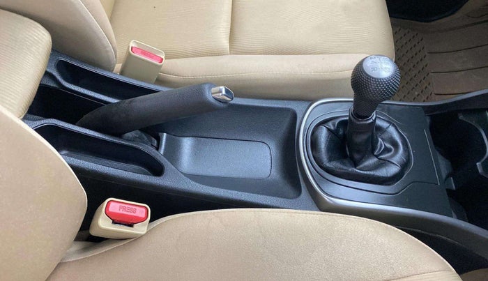 2014 Honda City 1.5L I-VTEC V MT, Petrol, Manual, 46,600 km, Gear Lever