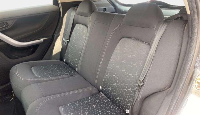 2021 Tata NEXON XM SUNROOF PETROL, Petrol, Manual, 55,100 km, Right Side Rear Door Cabin