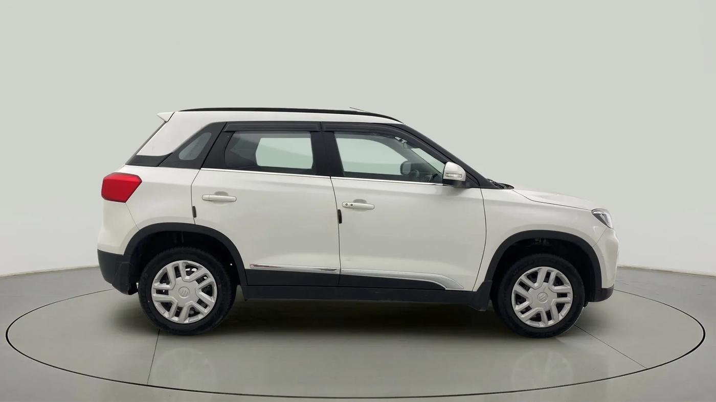 2021 Maruti Vitara Brezza VXI, Petrol, Manual, 31,847 km, Right Side View