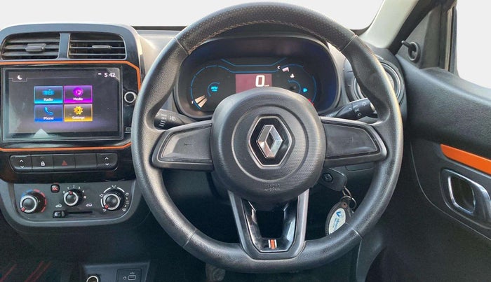 2021 Renault Kwid CLIMBER 1.0 (O), Petrol, Manual, 45,383 km, Steering Wheel Close Up