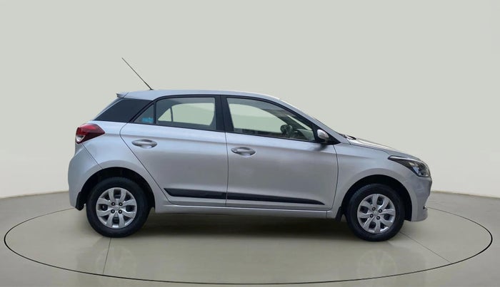 2016 Hyundai Elite i20 SPORTZ 1.2, Petrol, Manual, 22,838 km, Right Side View