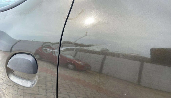 2018 Renault Kwid RXT 1.0 (O), Petrol, Manual, 55,374 km, Left quarter panel - Minor scratches