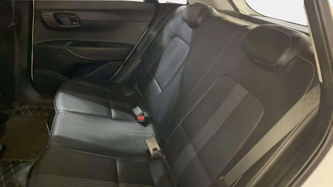 2021 Hyundai NEW I20 SPORTZ 1.0T GDI IMT, Petrol, Manual, 44,916 km, Right Side Rear Door Cabin
