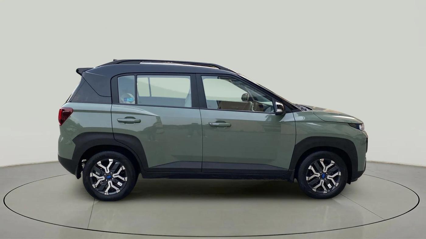2023 Hyundai EXTER SX 1.2 MT DUAL TONE, Petrol, Manual, 9,110 km, Right Side View