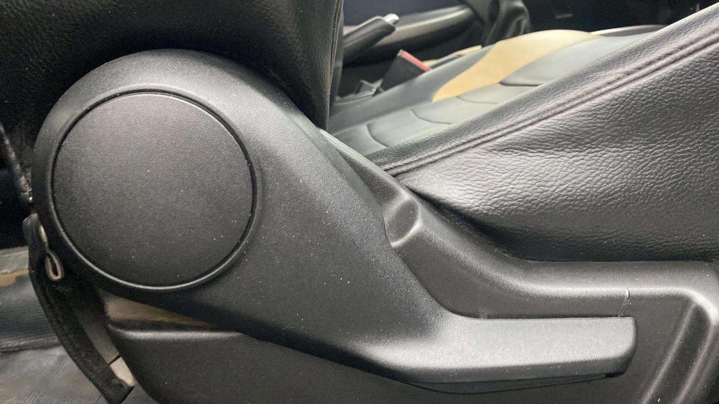 2019 Maruti Baleno DELTA PETROL 1.2, Petrol, Manual, 35,181 km, Driver Side Adjustment Panel