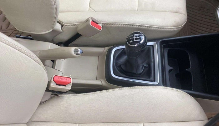 2018 Maruti Dzire ZXI PLUS, Petrol, Manual, 40,147 km, Gear Lever