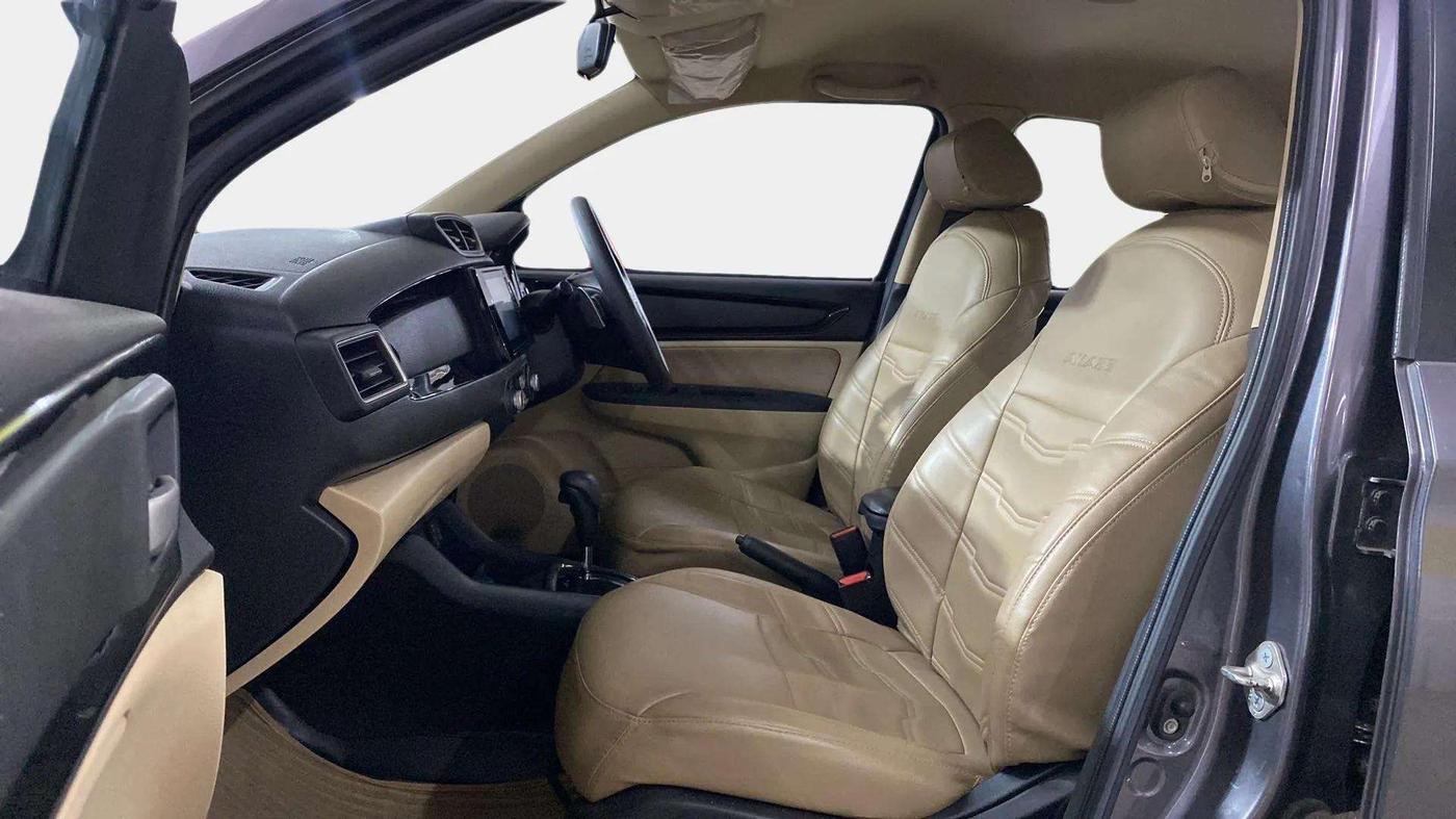 2019 Honda Amaze 1.2L I-VTEC VX CVT, Petrol, Automatic, 50,838 km, Right Side Front Door Cabin