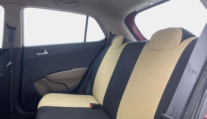 2014 Hyundai Grand i10 SPORTZ 1.2 KAPPA VTVT, Petrol, Manual, 76,464 km, Right Side Rear Door Cabin