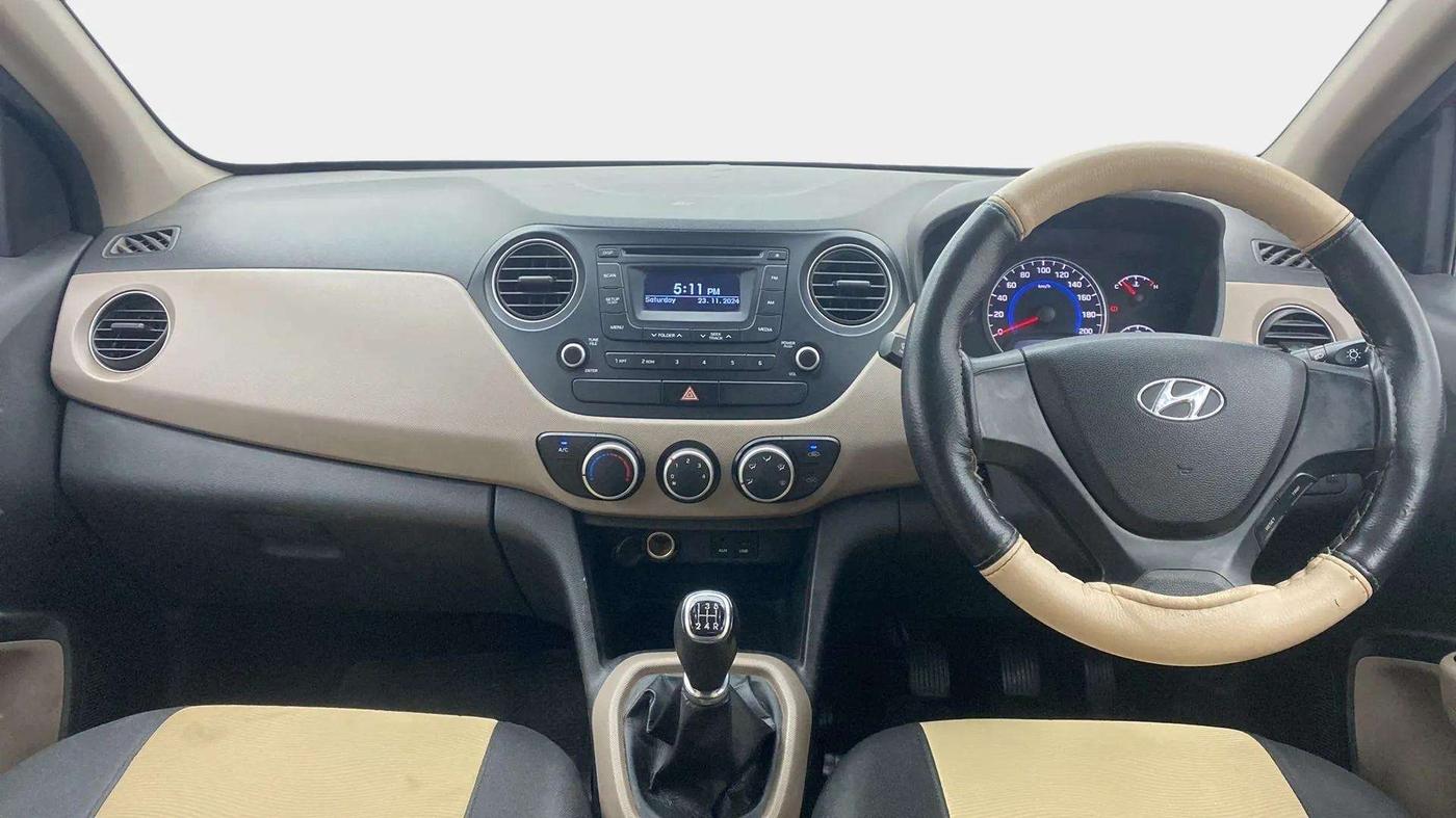 2014 Hyundai Grand i10 SPORTZ 1.2 KAPPA VTVT, Petrol, Manual, 76,464 km, Dashboard