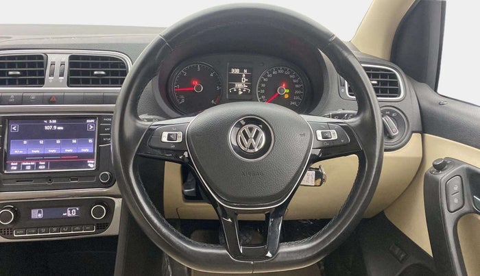 2019 Volkswagen Vento HIGHLINE PLUS 1.5 AT 16 ALLOY, Diesel, Automatic, 34,605 km, Steering Wheel Close Up