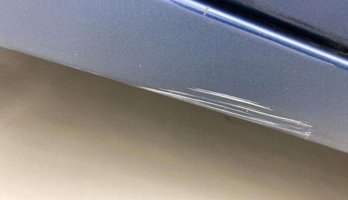 2017 Maruti Baleno ZETA PETROL 1.2, Petrol, Manual, 50,784 km, Right running board - Minor scratches
