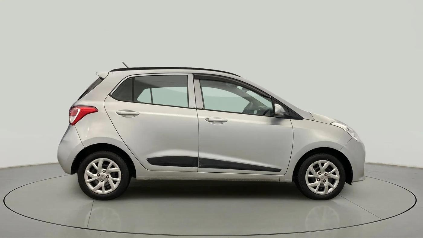 2019 Hyundai Grand i10 SPORTZ 1.2 KAPPA VTVT, Petrol, Manual, 57,866 km, Right Side View