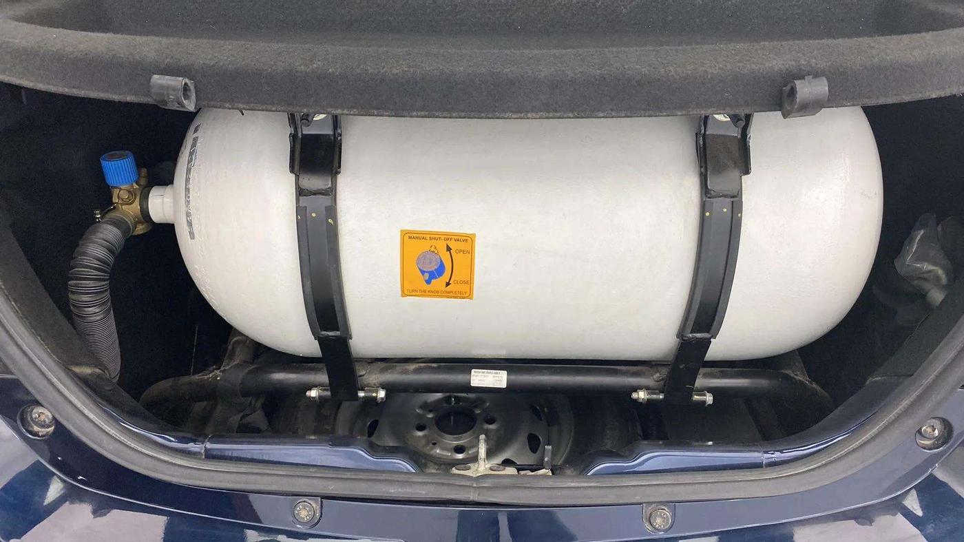 2022 Tata Tiago XT CNG, CNG, Manual, 10,494 km, Boot Inside