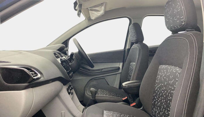 2022 Tata Tiago XT CNG, CNG, Manual, 10,494 km, Right Side Front Door Cabin