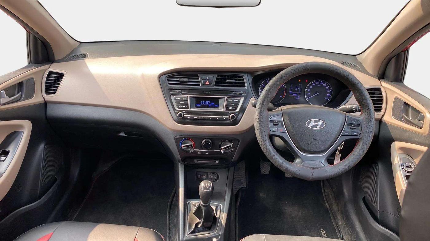 2015 Hyundai Elite i20 MAGNA 1.2, Petrol, Manual, 79,885 km, Dashboard