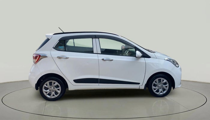 2019 Hyundai Grand i10 SPORTZ 1.2 KAPPA VTVT, Petrol, Manual, 58,714 km, Right Side View