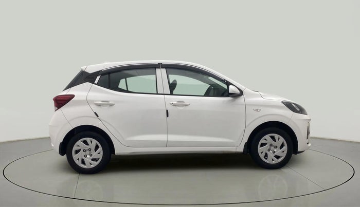 2023 Hyundai GRAND I10 NIOS MAGNA 1.2 KAPPA VTVT, Petrol, Manual, 3,812 km, Right Side View