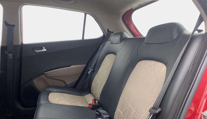 2019 Hyundai Grand i10 SPORTZ AT 1.2 KAPPA VTVT, Petrol, Automatic, 16,155 km, Right Side Rear Door Cabin