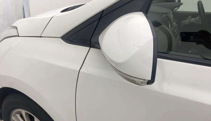 2016 Hyundai Grand i10 ASTA (O) AT 1.2 KAPPA VTVT, Petrol, Automatic, 50,928 km, Left rear-view mirror - Indicator light has minor damage
