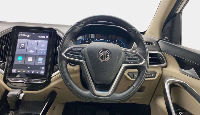 2021 MG HECTOR SHARP 1.5 PETROL CVT, Petrol, Automatic, 17,195 km, Steering Wheel Close Up