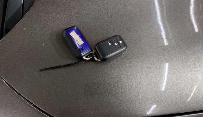 2018 Maruti Dzire ZXI PLUS AMT, Petrol, Automatic, 10,721 km, Lock system - Keyless sensor not working