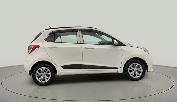 2019 Hyundai Grand i10 SPORTZ 1.2 KAPPA VTVT, CNG, Manual, 49,321 km, Right Side View