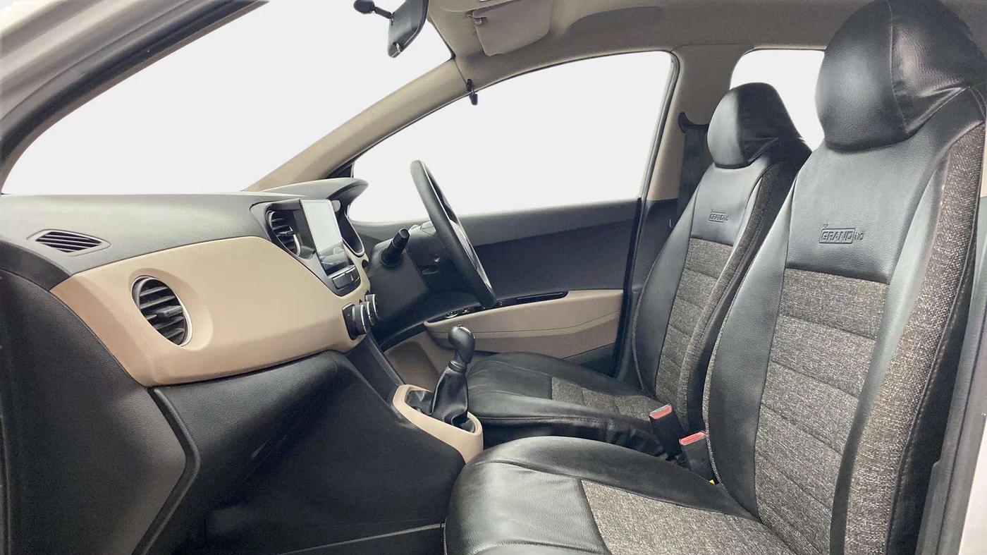 2014 Hyundai Grand i10 MAGNA 1.2 KAPPA VTVT, Petrol, Manual, 27,434 km, Right Side Front Door Cabin