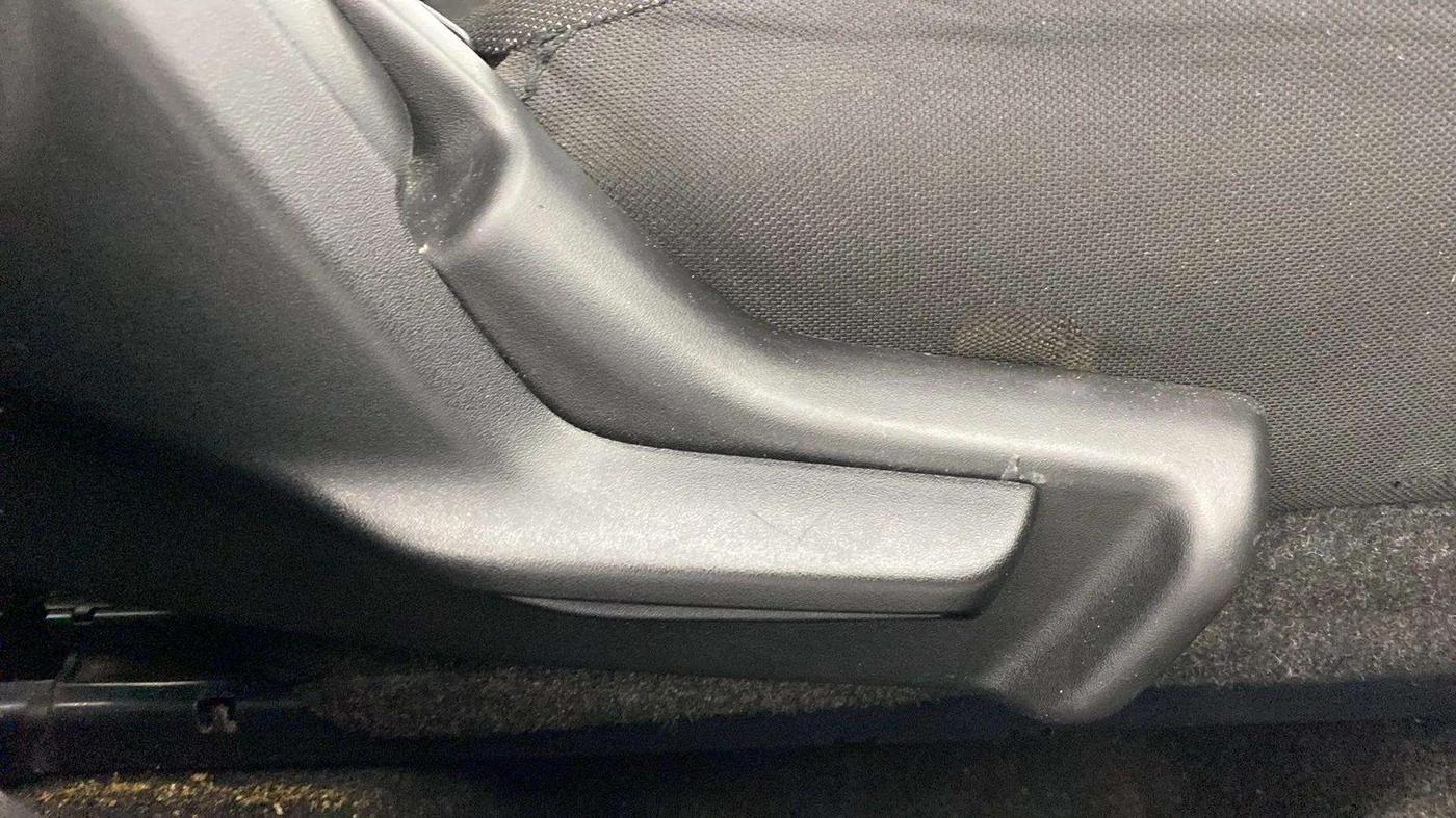 2018 Maruti Baleno DELTA PETROL 1.2, Petrol, Manual, 82,209 km, Driver Side Adjustment Panel