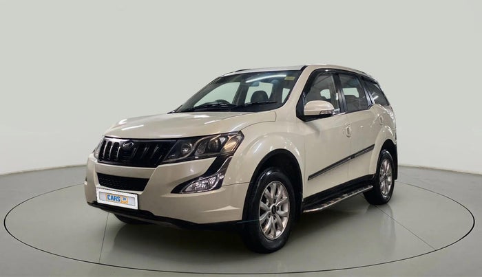 2016 Mahindra XUV500 W10 AT, Diesel, Automatic, 54,186 km, Left Front Diagonal