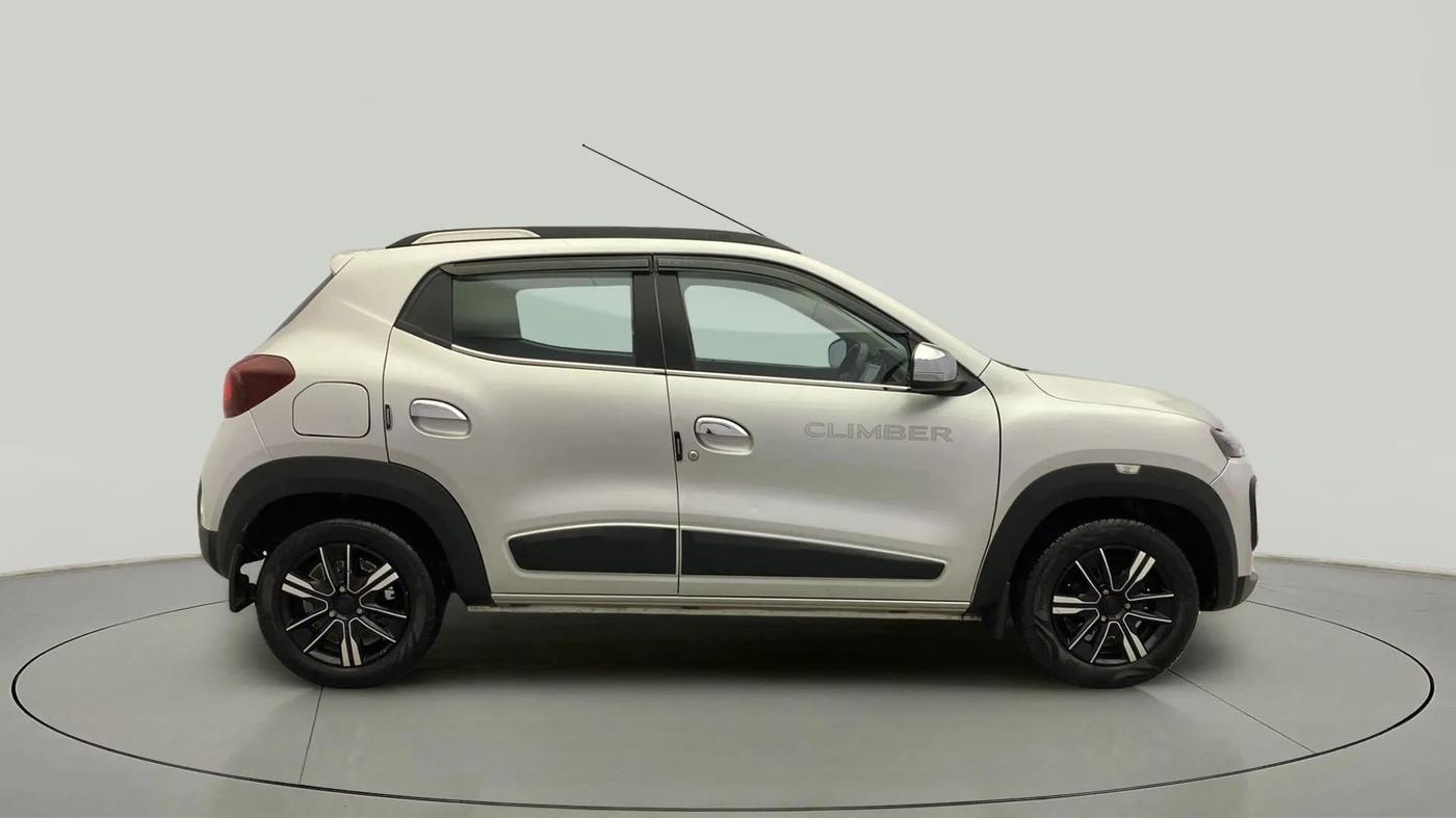 2022 Renault Kwid CLIMBER AMT 1.0, Petrol, Automatic, 32,323 km, Right Side View