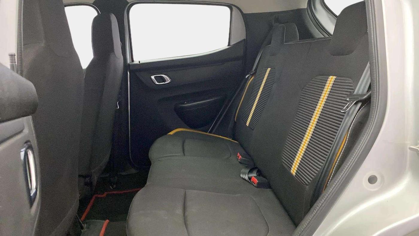 2022 Renault Kwid CLIMBER AMT 1.0, Petrol, Automatic, 32,323 km, Right Side Rear Door Cabin